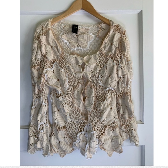 Cama Sol - lt weight crochet cardigan size: Small - Picture 1 of 4